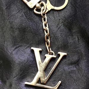 Louis Vuitton Silver LV Initial Key Ring Bag Charm